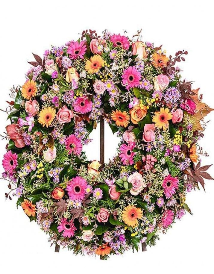 Coronas de flores fúnebre. Madrid.